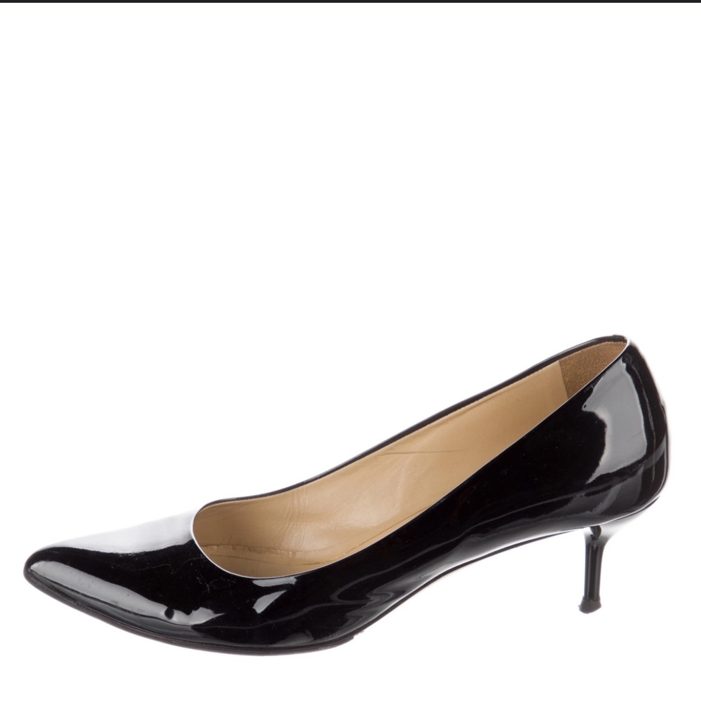 Gucci Black Leather Kitten Pump Size 35.5 (US 5.5)